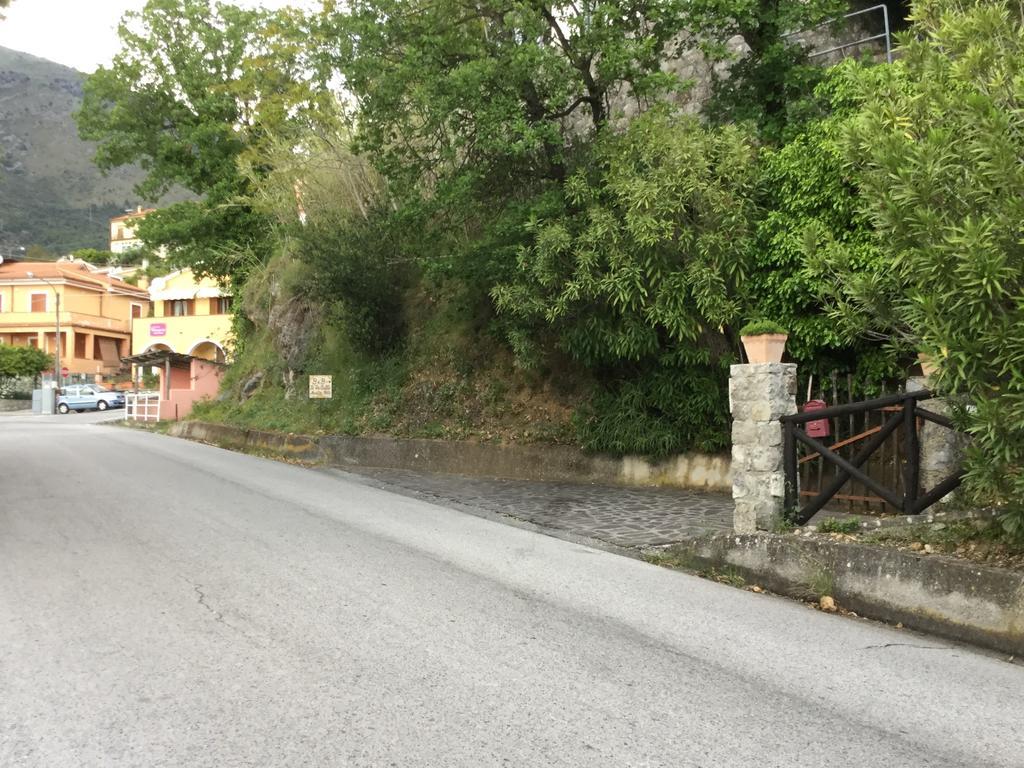 B&B Le Tre Casette 马拉泰亚 外观 照片